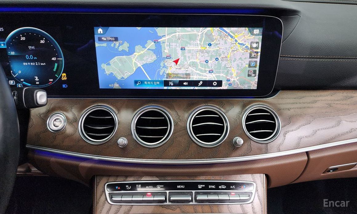 E-Class W213E220d 4MATIC Exclusive 15
