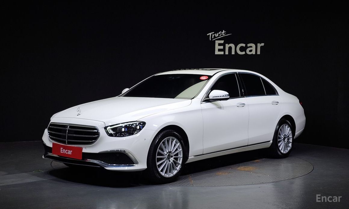 E-Class W213E220d 4MATIC Exclusive 2