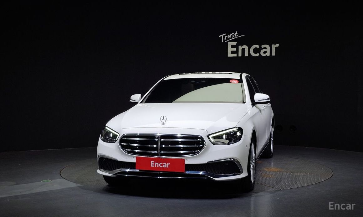 E-Class W213E220d 4MATIC Exclusive 4