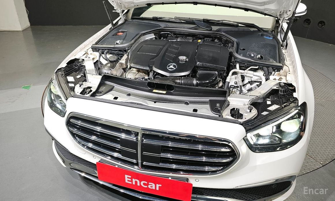 E-Class W213E220d 4MATIC Exclusive 7