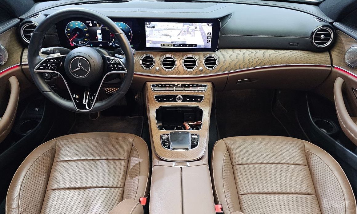 E-Class W213E220d 4MATIC Exclusive 8