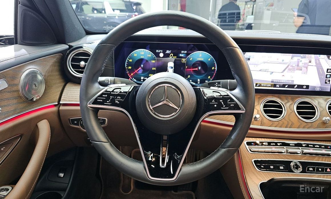 E-Class W213E220d 4MATIC Exclusive 14