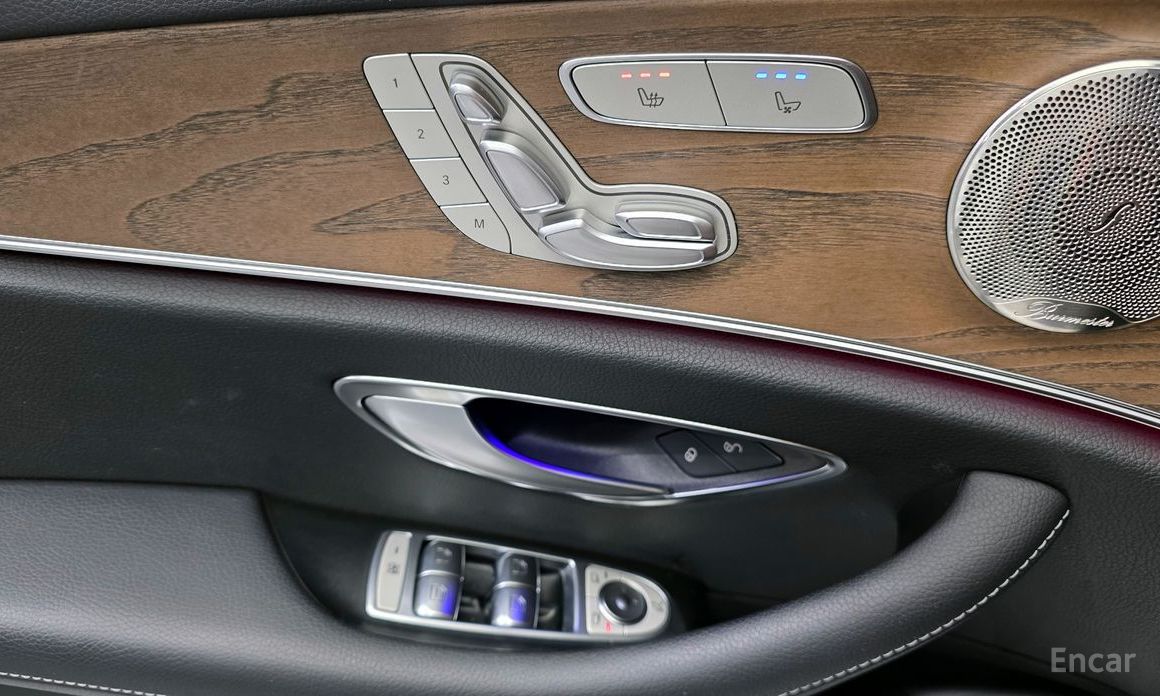 E-Class W213E220d 4MATIC Exclusive 15