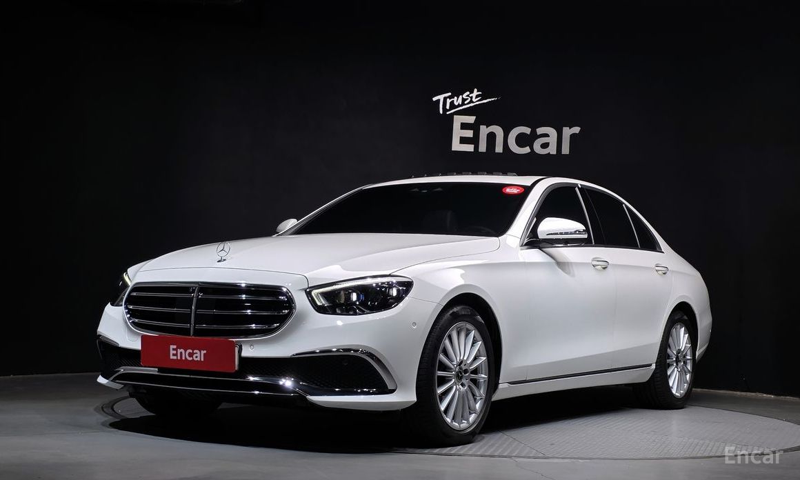 E-Class W213E220d 4MATIC Exclusive 2