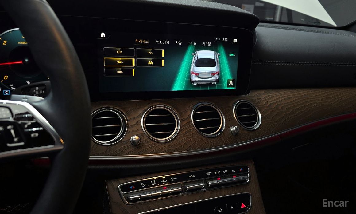 E-Class W213E220d 4MATIC Exclusive 16