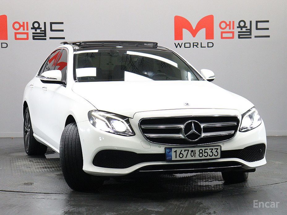 Mercedes-Benz E-Class W213E220d Avant-Garde №3