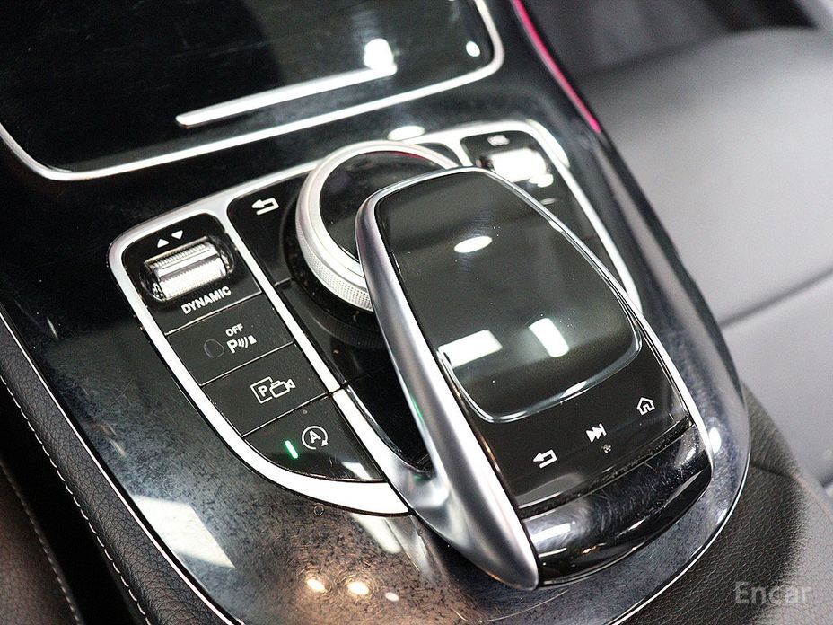 Mercedes-Benz E-Class W213E220d Avant-Garde №16