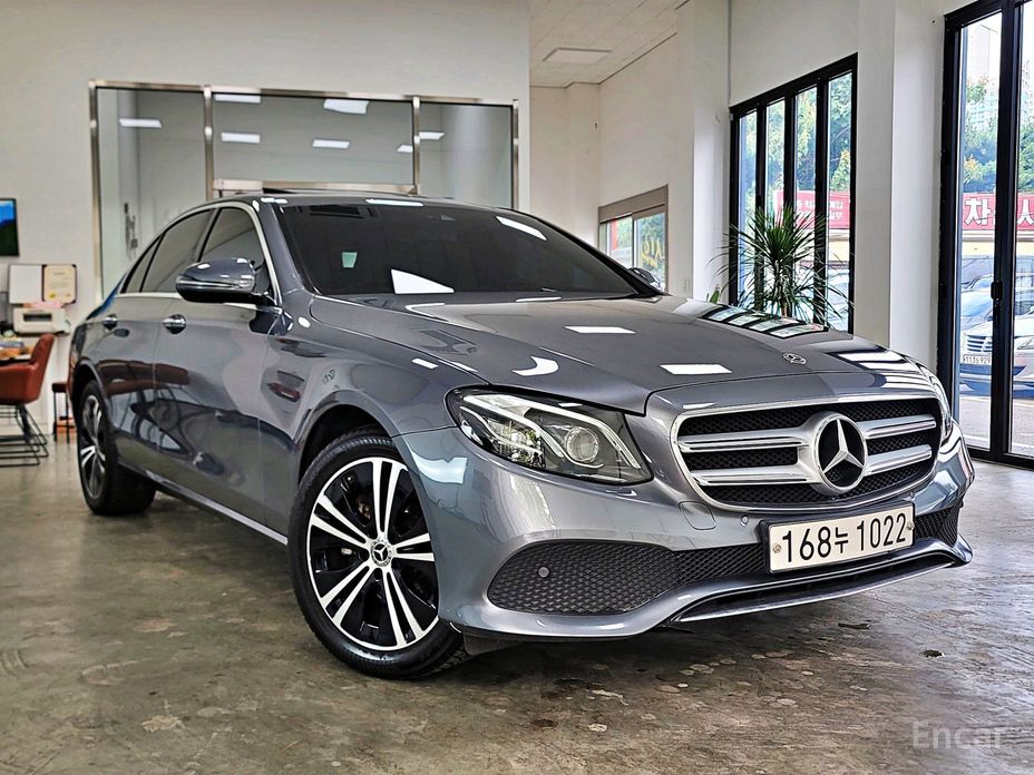 E-Class W213E220d Avant-Garde 2