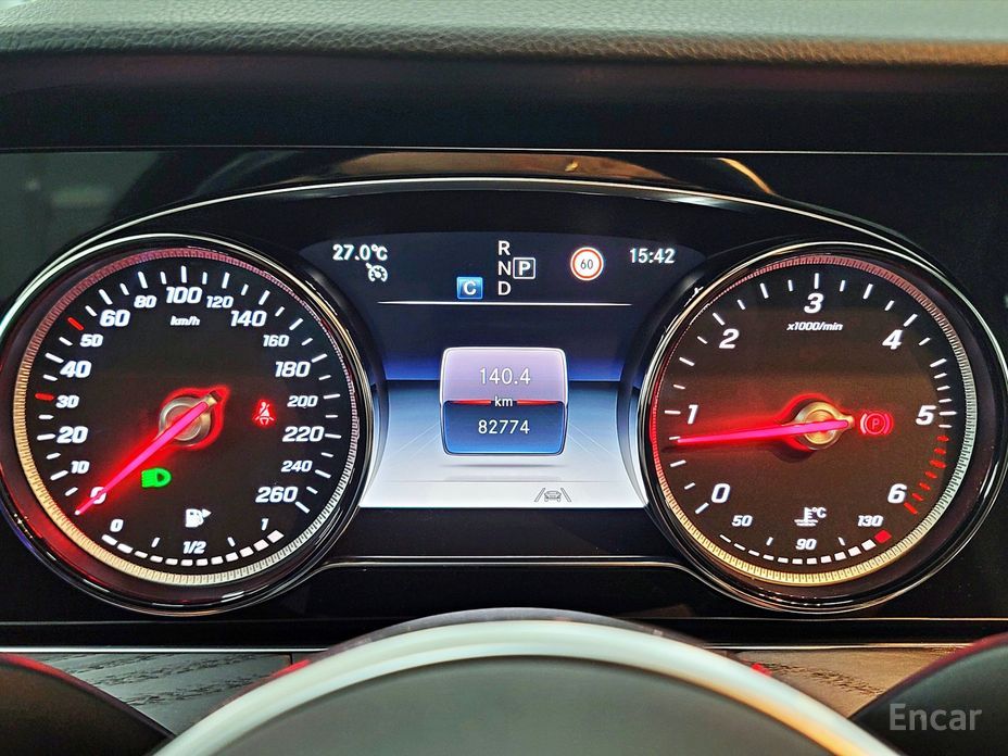 E-Class W213E220d Avant-Garde 9