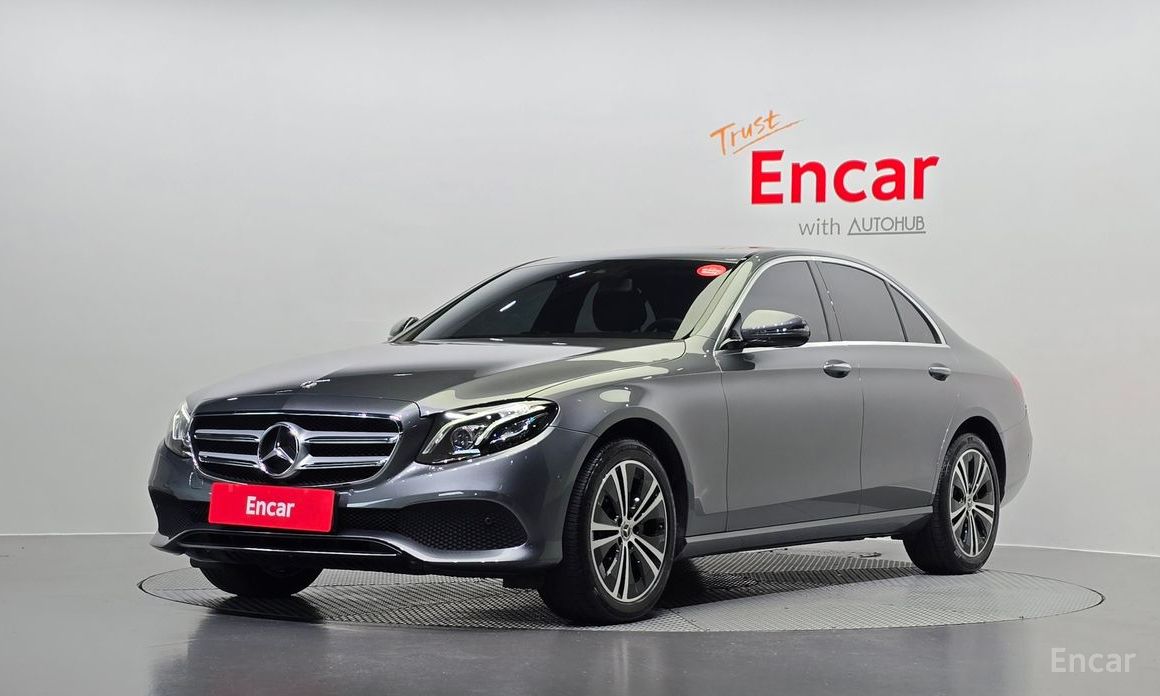 Mercedes-Benz E-Class W213E220d Avant-Garde №2