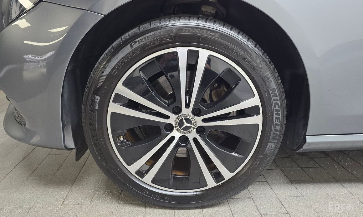 Mercedes-Benz E-Class W213E220d Avant-Garde №6