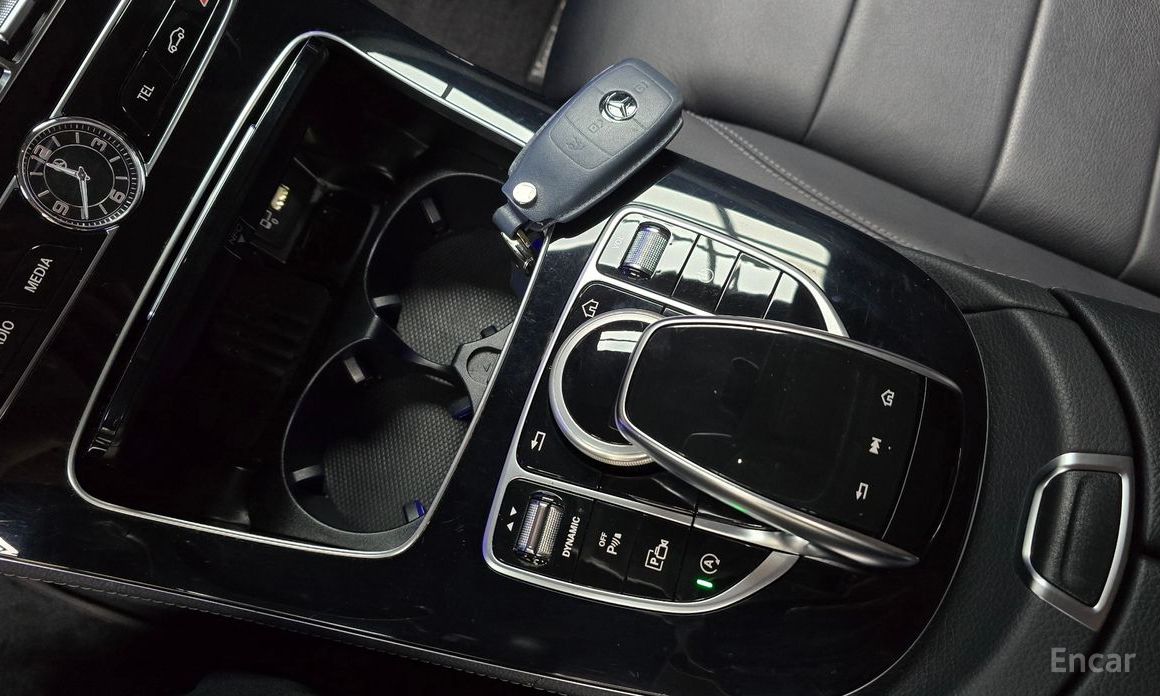 Mercedes-Benz E-Class W213E220d Avant-Garde №18