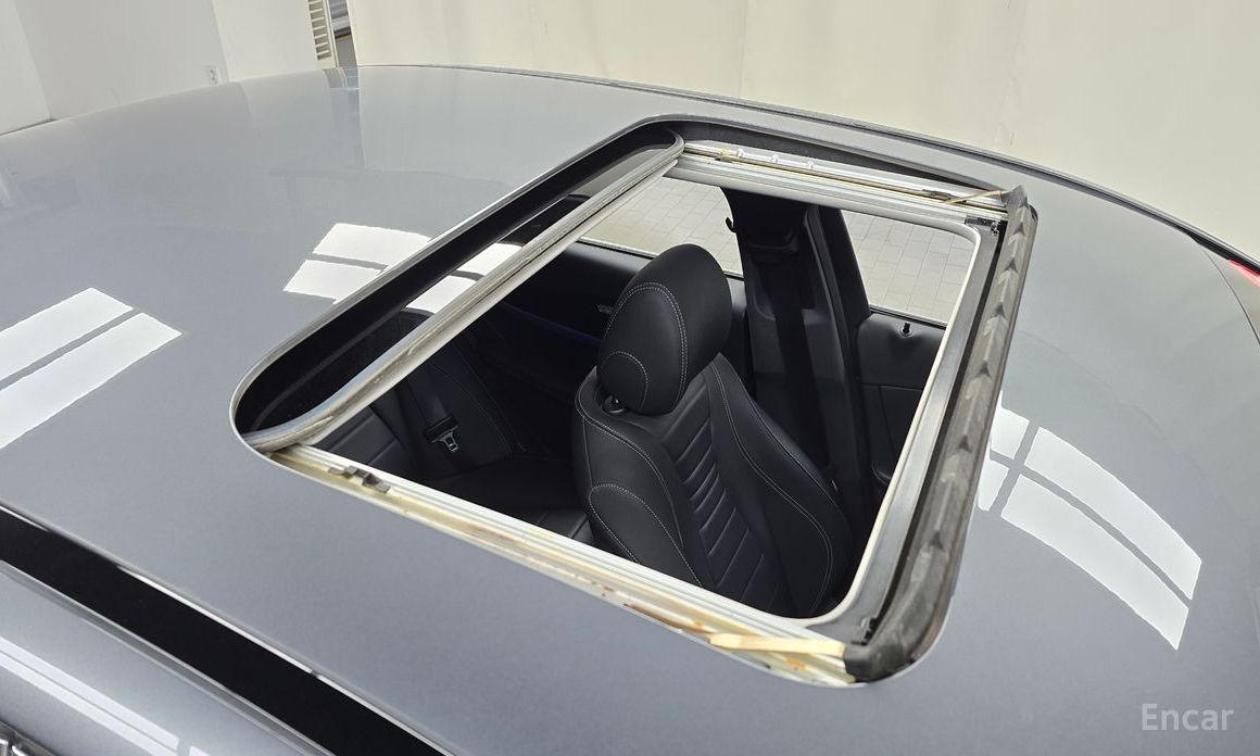 Mercedes-Benz E-Class W213E220d Avant-Garde №20