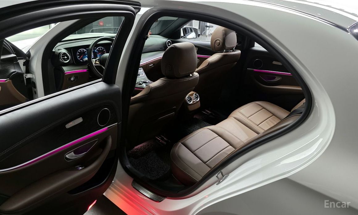 Mercedes-Benz E-Class W213E250 AMG Line №12