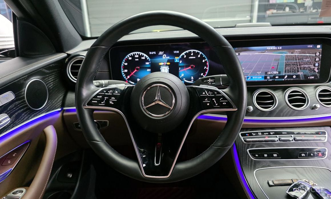 Mercedes-Benz E-Class W213E250 AMG Line №14