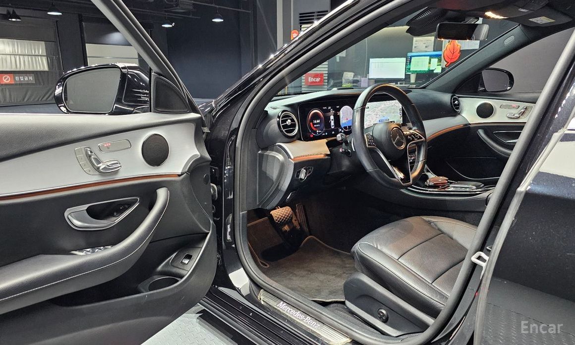 Mercedes-Benz E-Class W213E250 Avant-Garde №12