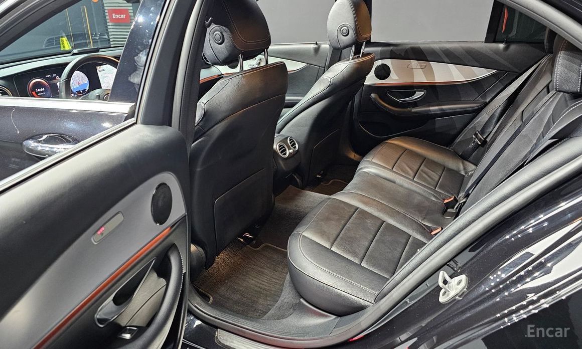 Mercedes-Benz E-Class W213E250 Avant-Garde №14