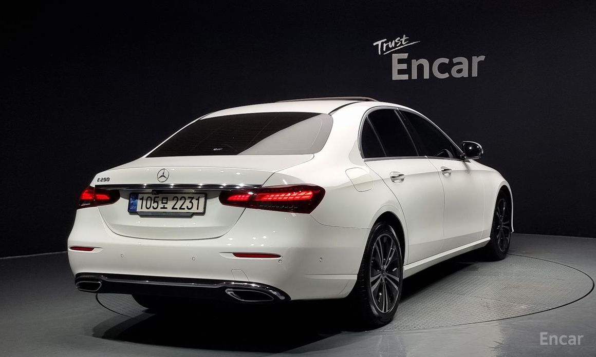 E-Class W213E250 Avant-Garde 3