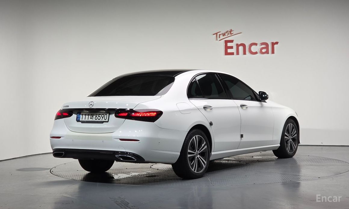 E-Class W213E250 Avant-Garde 3