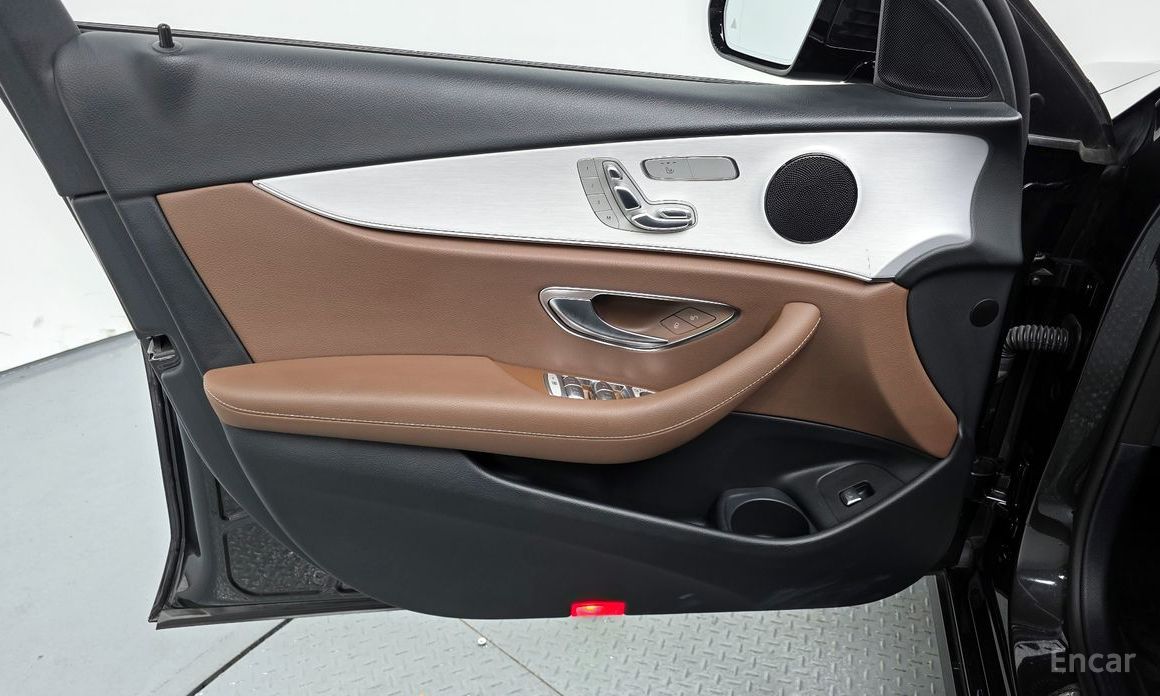 Mercedes-Benz E-Class W213E250 Avant-Garde №18