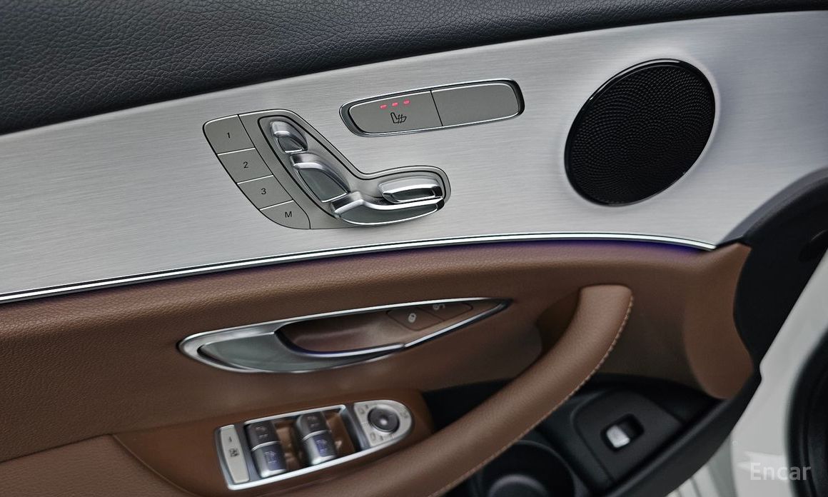 Mercedes-Benz E-Class W213E250 Avant-Garde №18