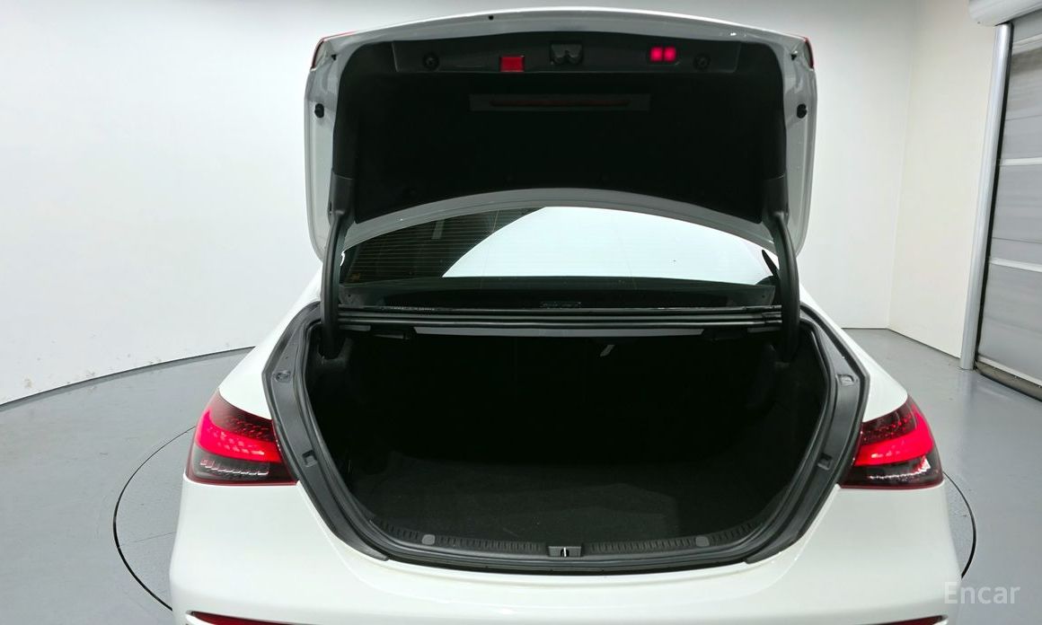 Mercedes-Benz E-Class W213E250 Avant-Garde №21