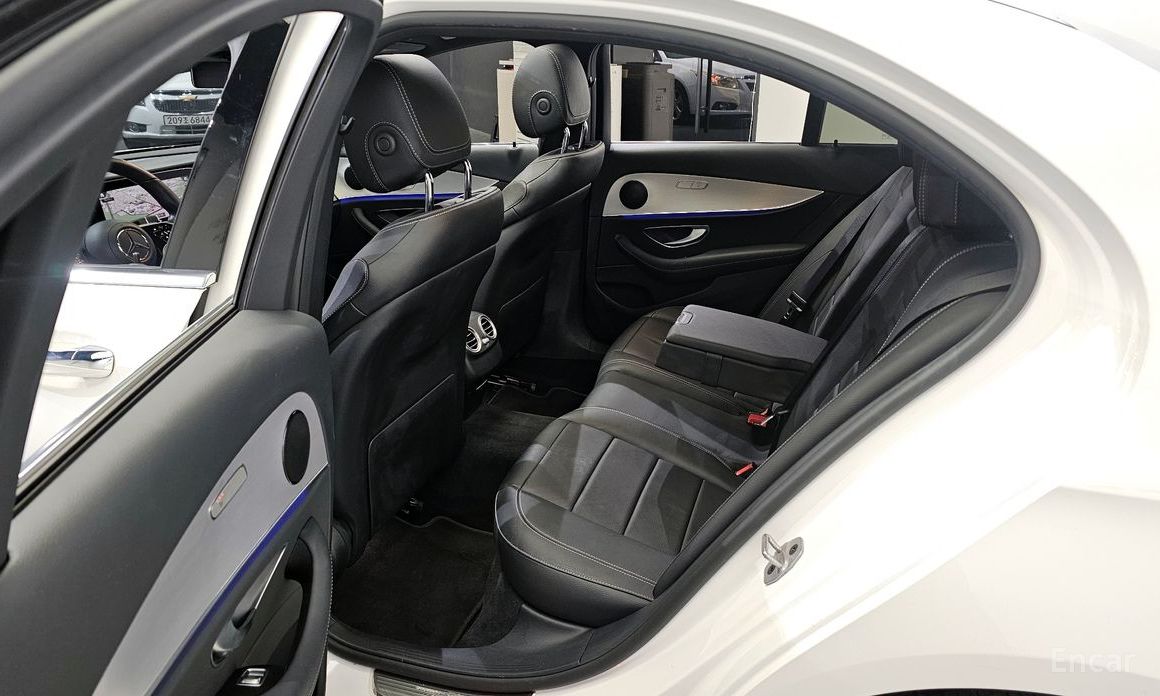 Mercedes-Benz E-Class W213E250 Avant-Garde №12