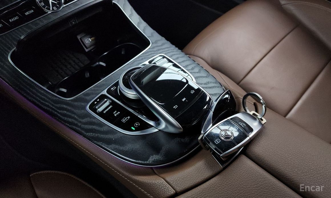 Mercedes-Benz E-Class W213E250 Avant-Garde №10