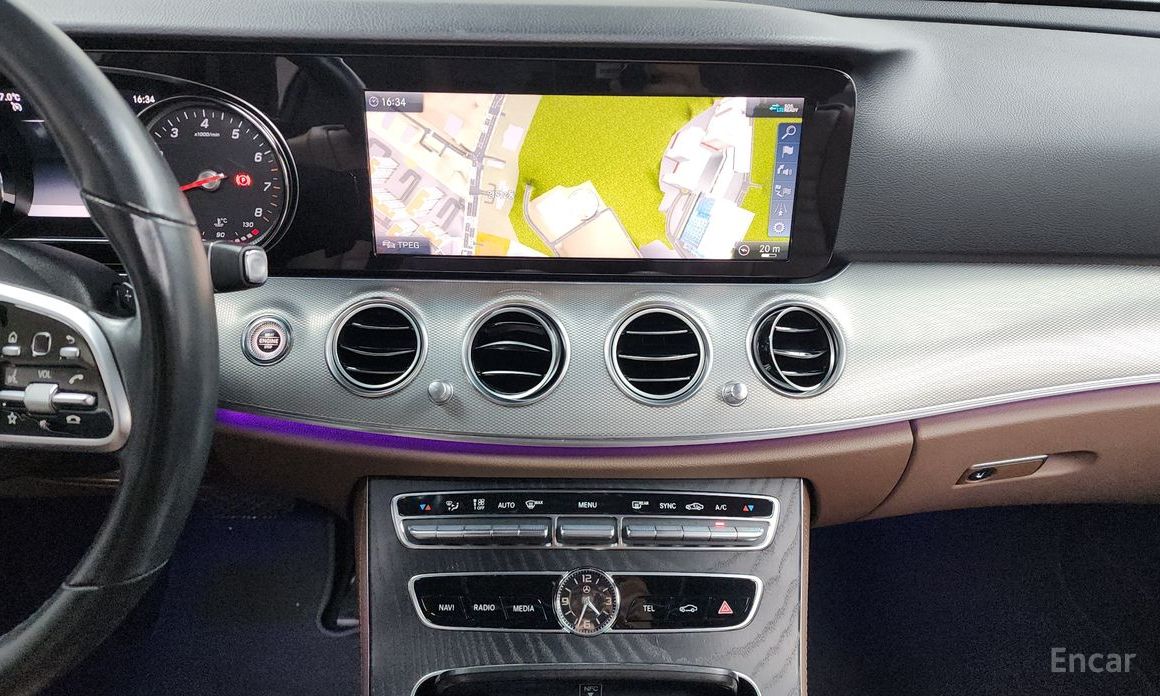 Mercedes-Benz E-Class W213E250 Avant-Garde №15