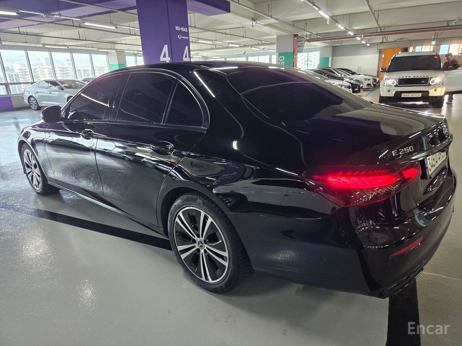 Mercedes-Benz E-Class W213E250 Avant-Garde №5