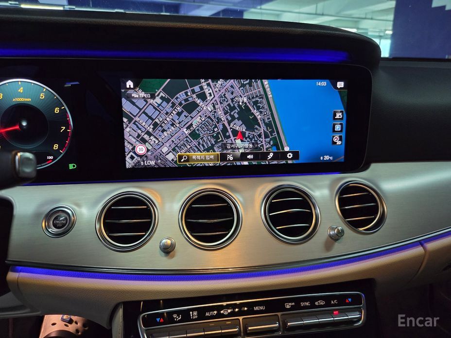 Mercedes-Benz E-Class W213E250 Avant-Garde №12