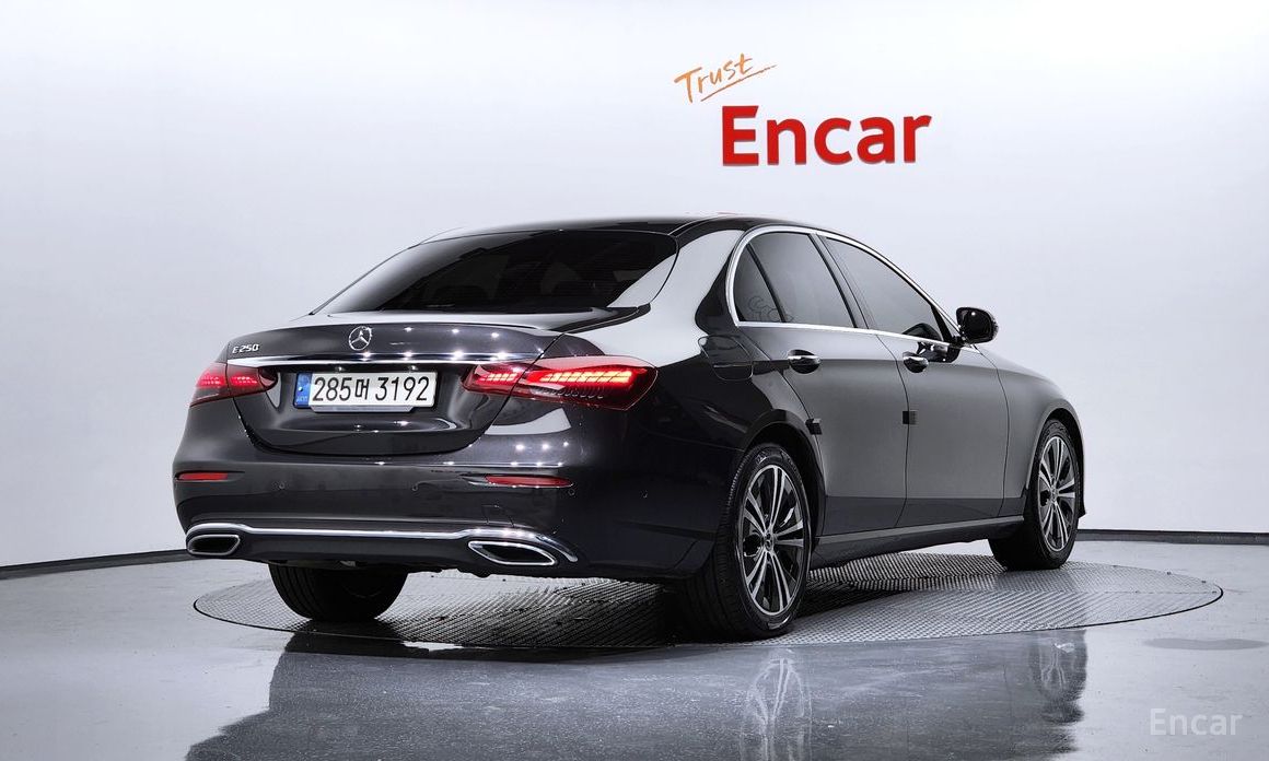 Mercedes-Benz E-Class W213E250 Avant-Garde №3