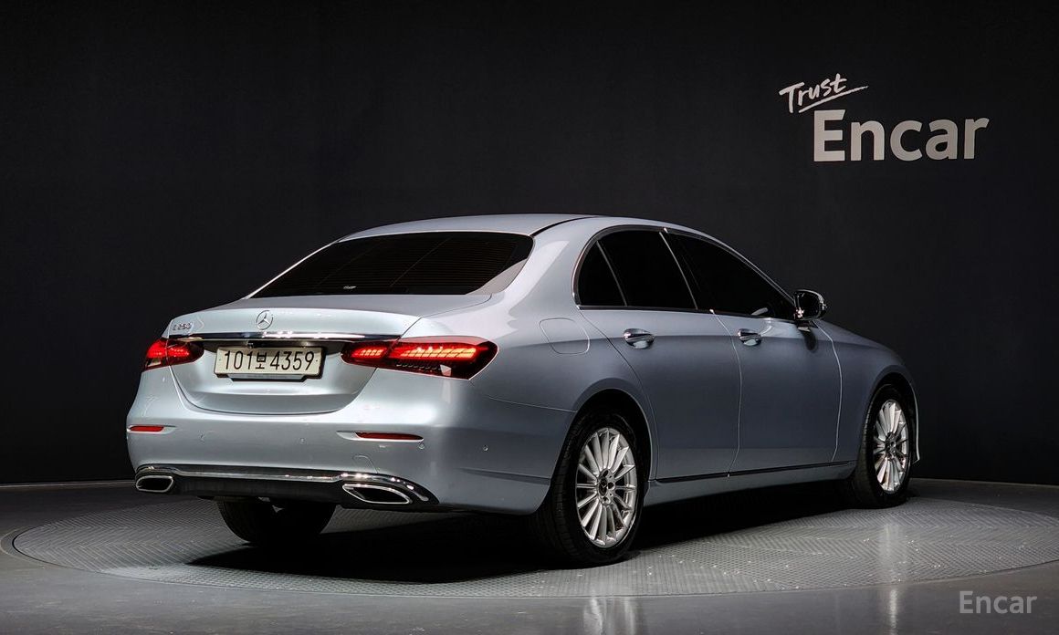Mercedes-Benz E-Class W213E250 Exclusive №3