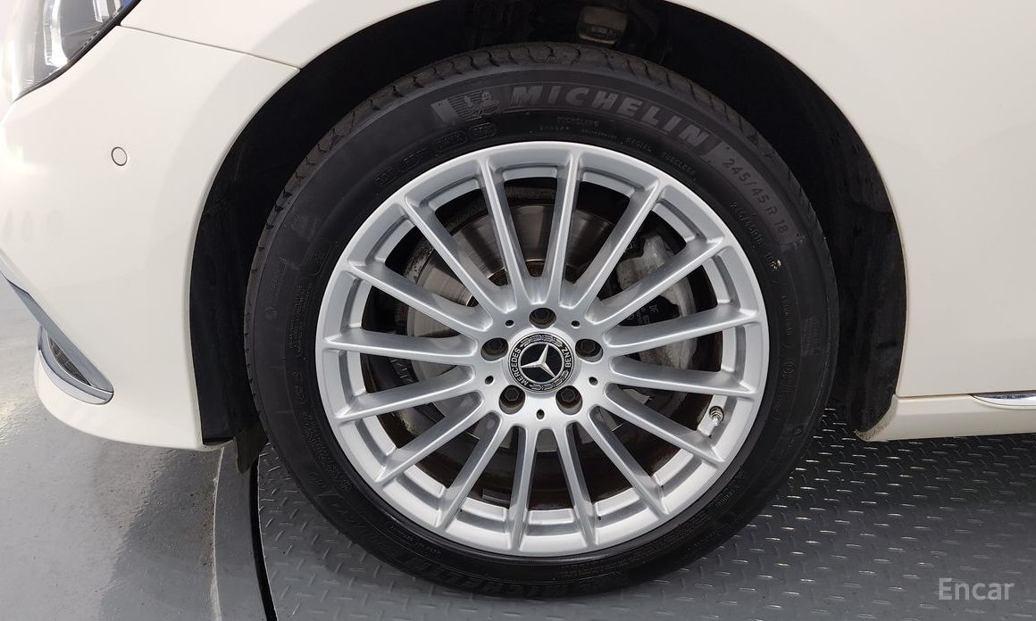 E-Class W213E250 Exclusive 6