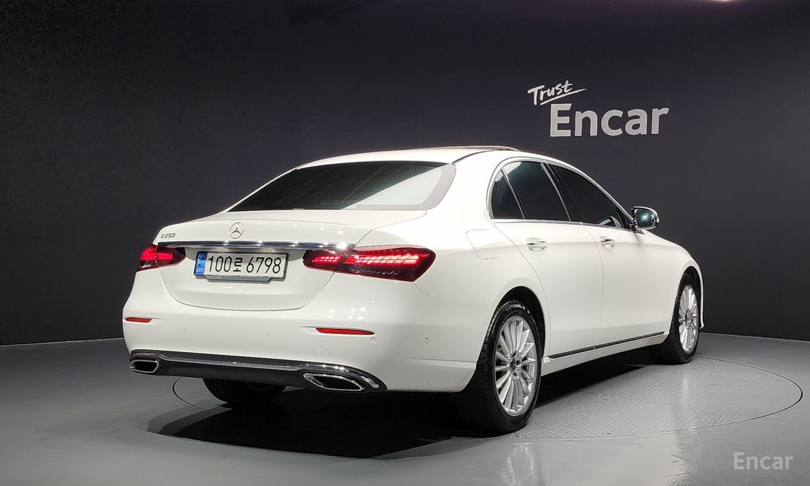 Mercedes-Benz E-Class W213E250 Exclusive №3