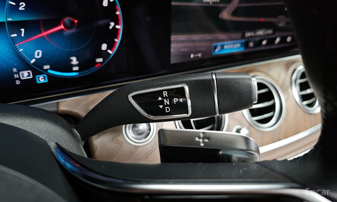 E-Class W213E250 Exclusive 10