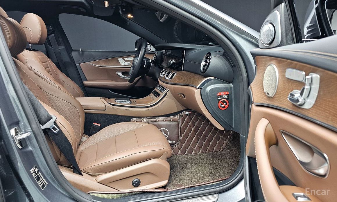 E-Class W213E250 Exclusive 11