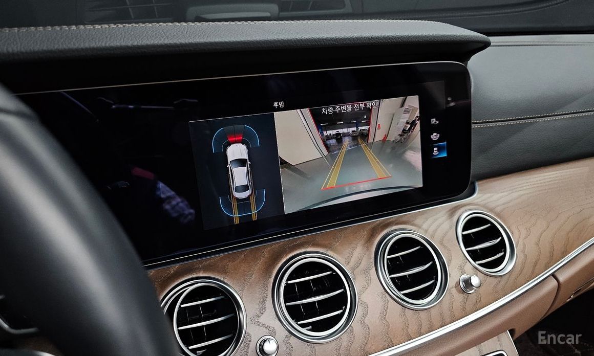E-Class W213E250 Exclusive 18