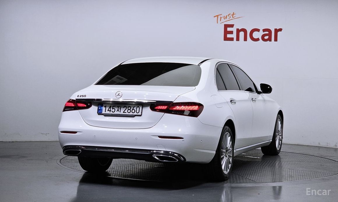 E-Class W213E250 Exclusive 3