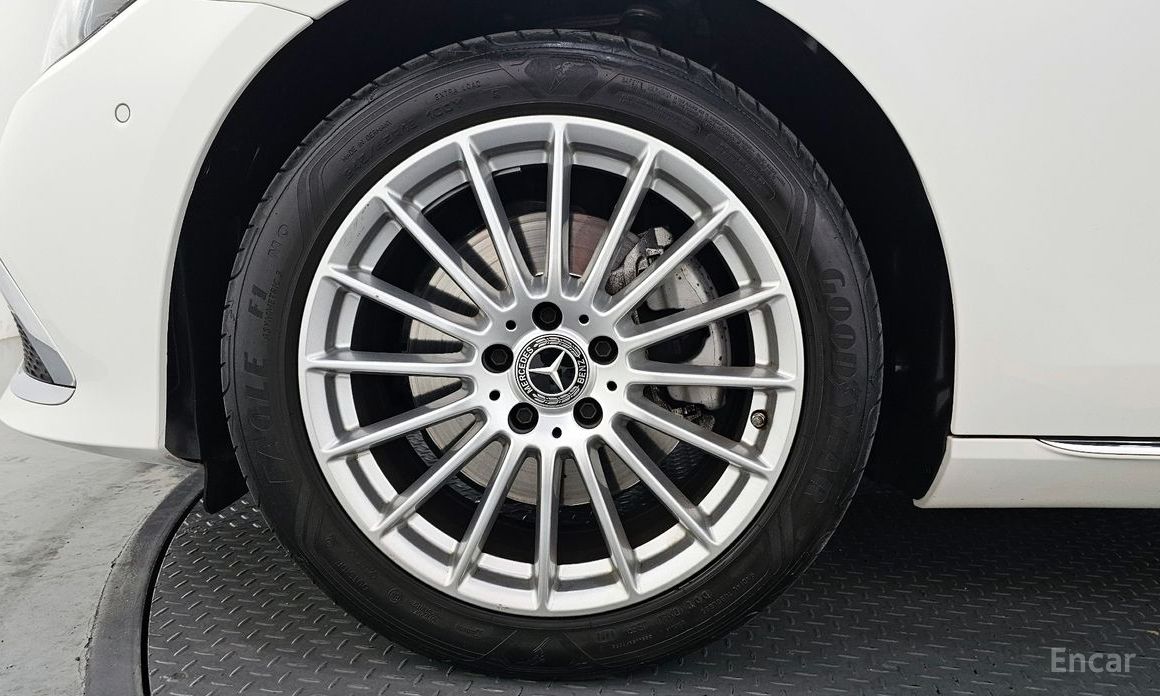 E-Class W213E250 Exclusive 6