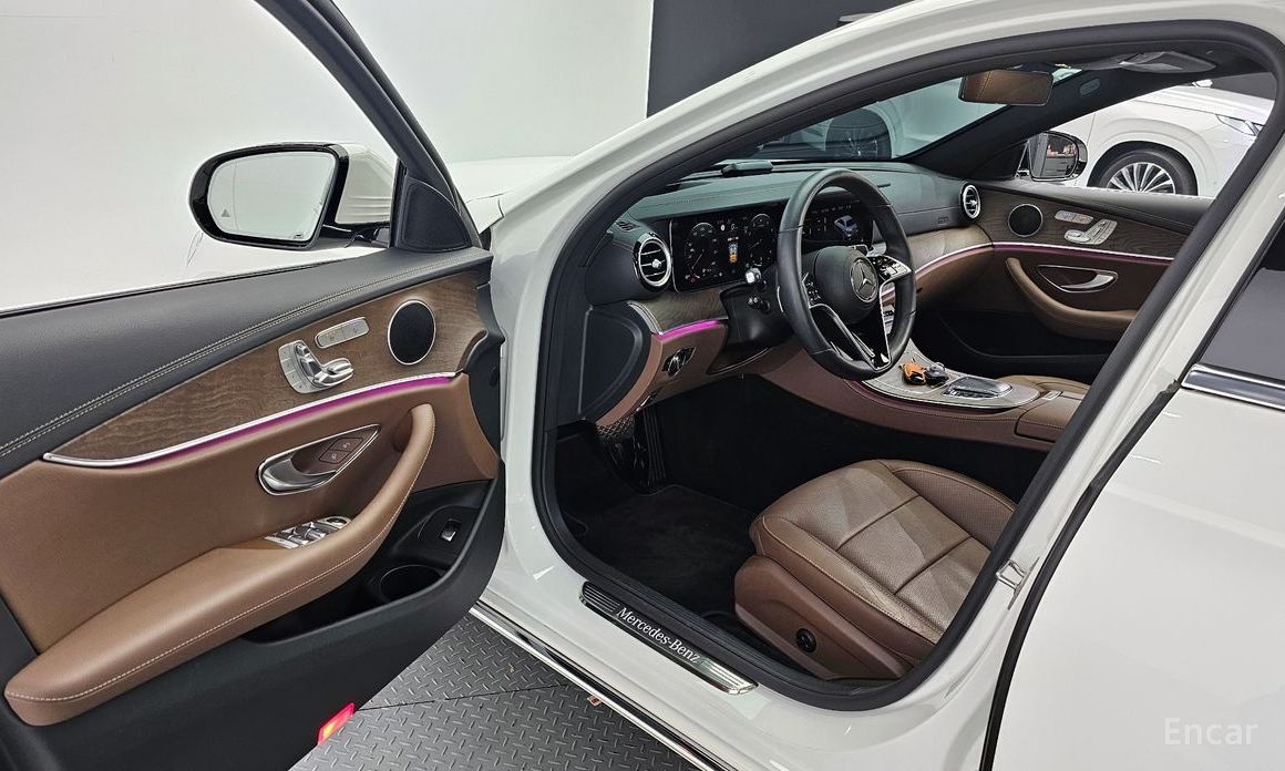 E-Class W213E250 Exclusive 12