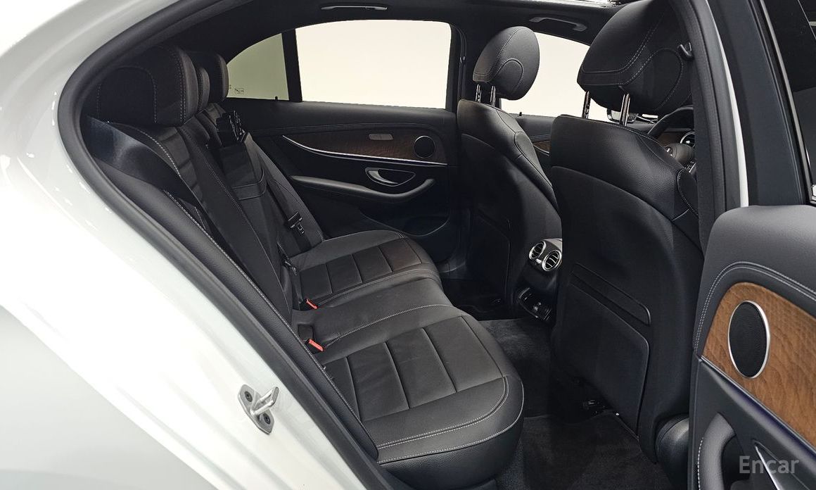 Mercedes-Benz E-Class W213E250 Exclusive №12