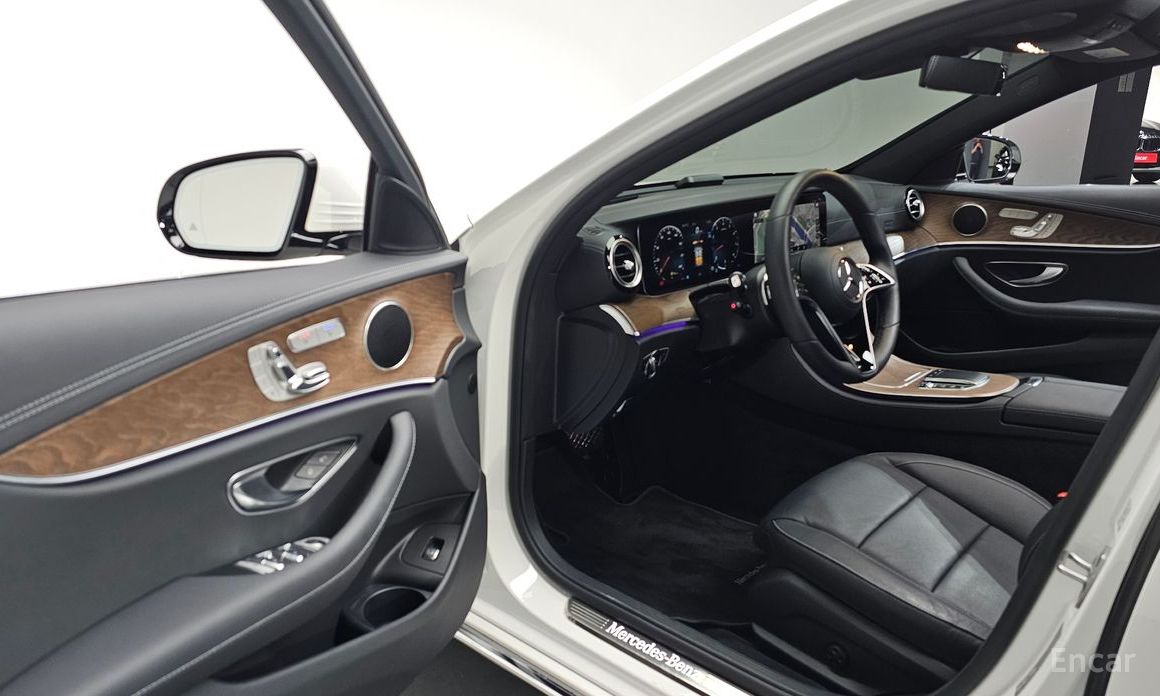 Mercedes-Benz E-Class W213E250 Exclusive №13