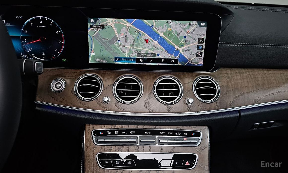 Mercedes-Benz E-Class W213E250 Exclusive №15