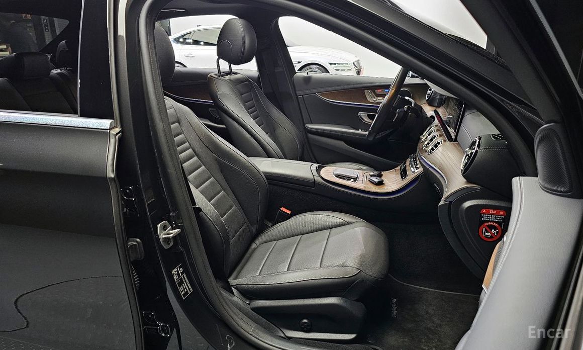 Mercedes-Benz E-Class W213E250 Exclusive №11