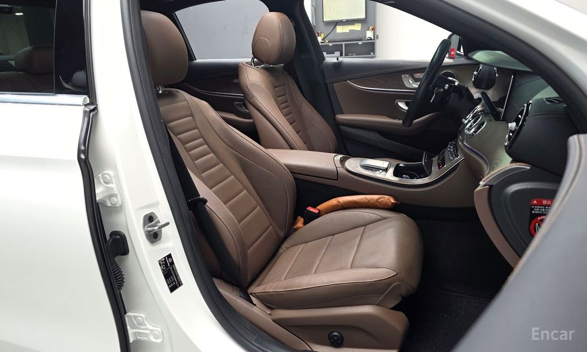E-Class W213E250 Exclusive 10