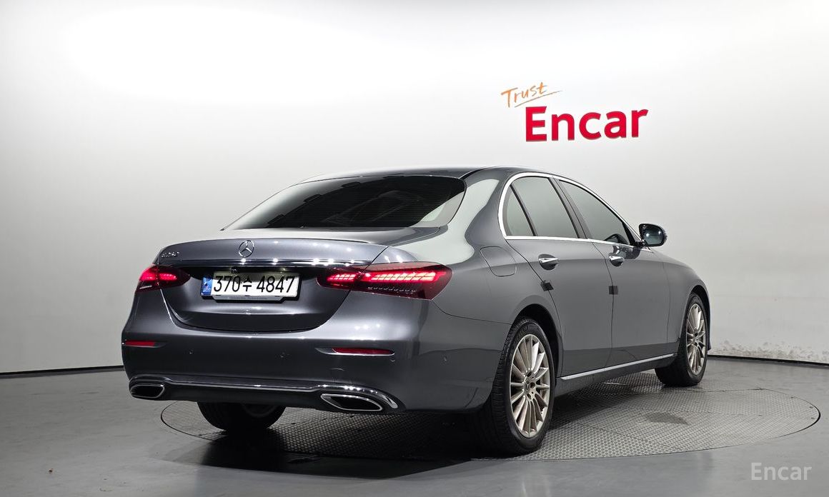 E-Class W213E250 Exclusive 3