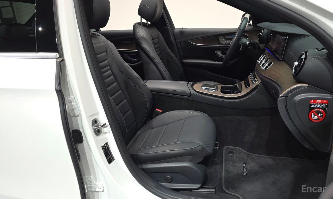 E-Class W213E250 Exclusive 10