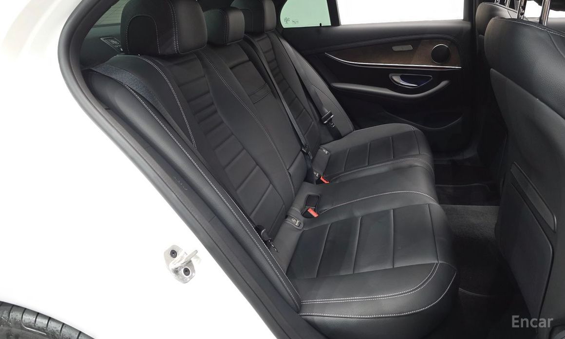 E-Class W213E250 Exclusive 11