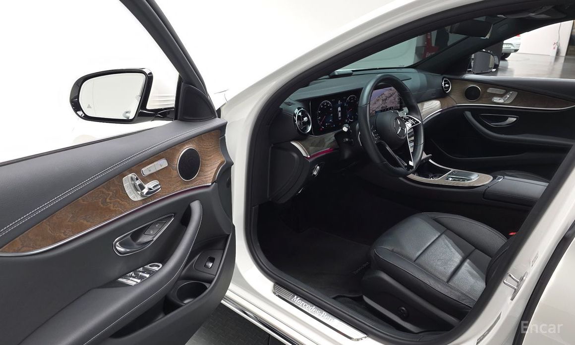 E-Class W213E250 Exclusive 12